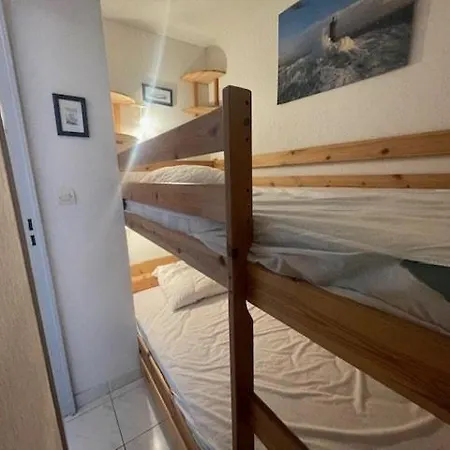150 Marina Bay Cap D'agde Quartier Falaises Proche T2 Avec Place De Parking Et Piscine
