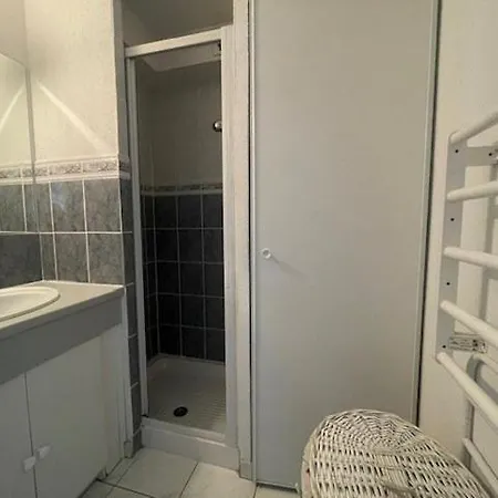 Apartman 150 Marina Bay Cap D'agde Quartier Falaises Proche T2 Avec Place De Parking Et Piscine *