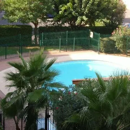150 Marina Bay Cap D'agde Quartier Falaises Proche T2 Avec Place De Parking Et Piscine Apartment *